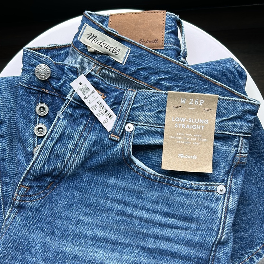 NWT Madewell Low-Slung Straight Jeans
